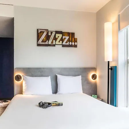 Hotel Ibis Budget Paris Porte De 2*