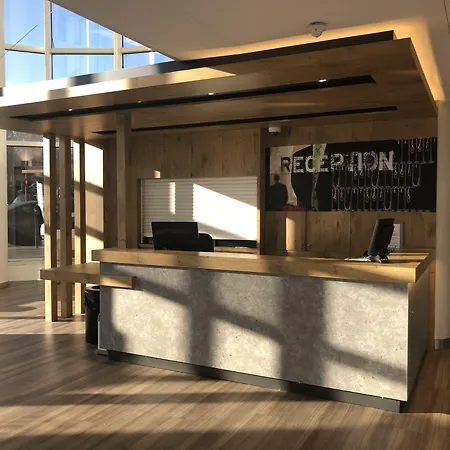 Ibis Budget Paris Porte De 2*
