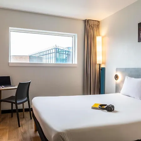 Ibis Budget Paris Porte De Montreuil (Seine-Saint-Denis)