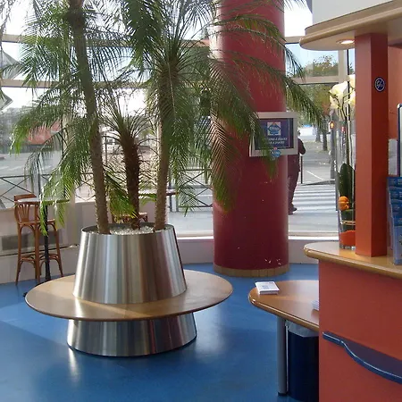 Hotel Ibis Budget Paris Porte De