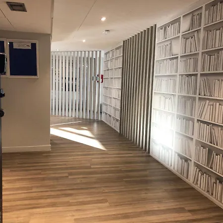 Ibis Budget Paris Porte De 2* Montreuil (Seine-Saint-Denis)