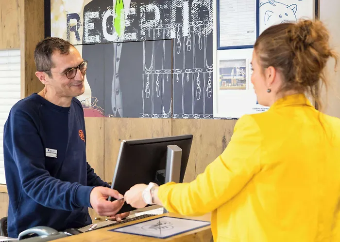 Ibis Budget Paris Porte De Hotel 2*