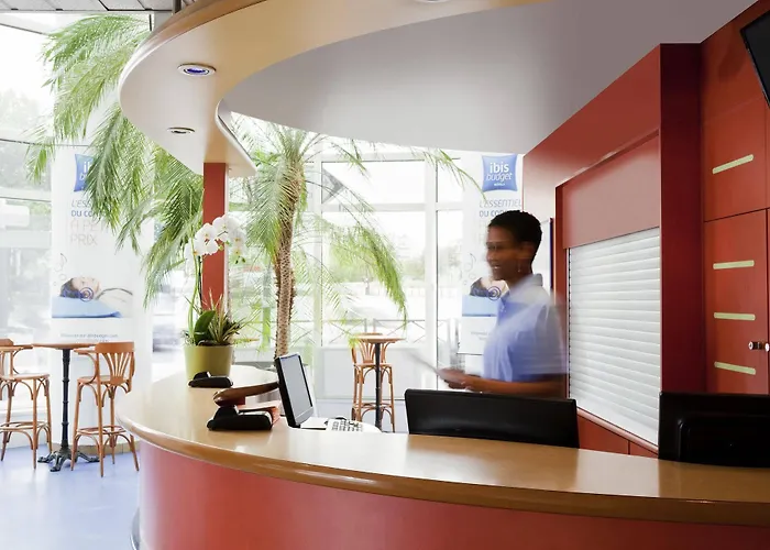 Ibis Budget Paris Porte De 2*